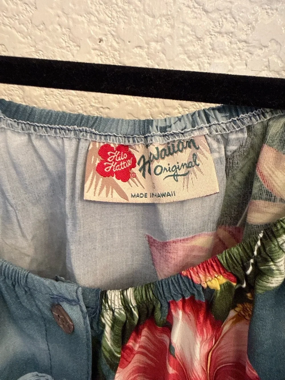 Hilo Hattie Hawaiian Tropical Blue Shoulder Blouse Vintage & Authentic Size XS - Picture 9 of 16